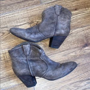 Ash Jalouse ankle booties